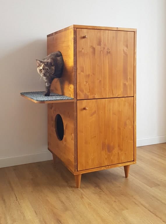 Modern Two-Story Cat Litter Box Cabinet: Wooden Litter Tray Enclosure
